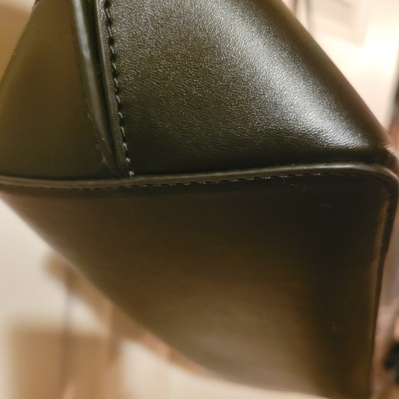 Michael Kors handbag - Picture 4 of 7